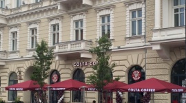 COSTA COFFEE wraca na Plac Trzech Krzyży