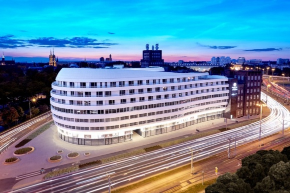 Wrocławski hotel jedyny w Polsce z prestiżową nominacją. Zagłosuj!