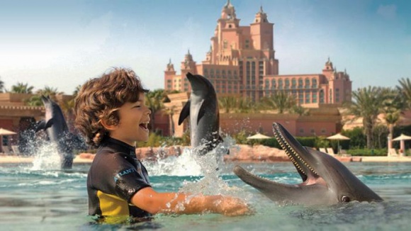 Dubaj na wyciągnięcie ręki LIFESTYLE, Podróże - Jeszcze 3 dni (do 21 stycznia) trwa promocja cenowa w hotelu Atlantis, The Palm - 25% zniżki - na pokoje rodzinne 2+2.