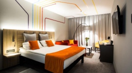 Unikalny koncept designu ibis Styles – po raz pierwszy w Warszawie! LIFESTYLE, Podróże - Już 15 marca 2018 dla gości otwarty zostanie hotel ibis Styles Warszawa City. To pierwszy w stolicy obiekt marki, która buduje swoją sieć w oparciu o unikatowe koncepcje niepowtarzalnych przestrzeni.