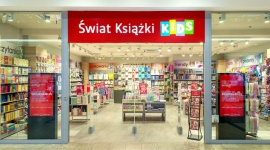 Księgarnie Świat Książki z dwoma salonami w Galerii Krakowskiej BIZNES, Handel - Na mapie Galerii Krakowskiej pojawił się nowy punkt – Świat Książki Kids. To kolejny krok rozwoju marki w największej Galerii w centrum Krakowa – tuż po otwarciu księgarni Świat Książki w nowej lokalizacji.